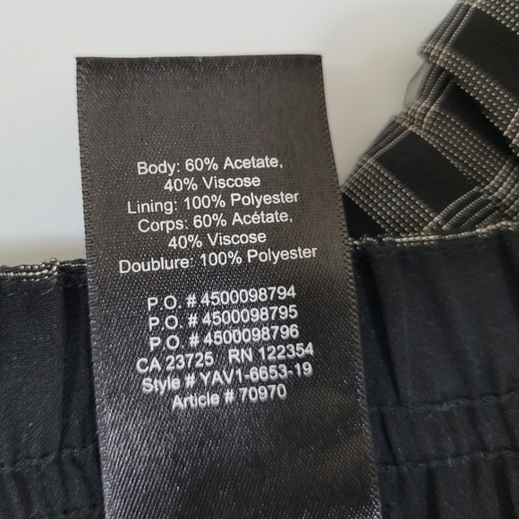 Aritzia Babaton Elwood Plaid shorts - Picture 7 of 10